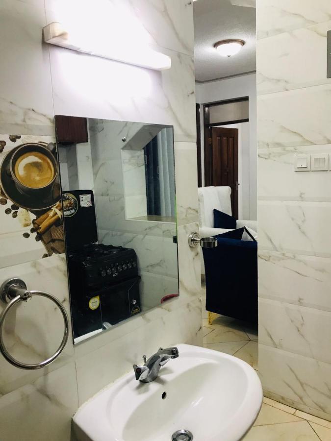 Lux Suites Bamburi Furnished Apartments Экстерьер фото