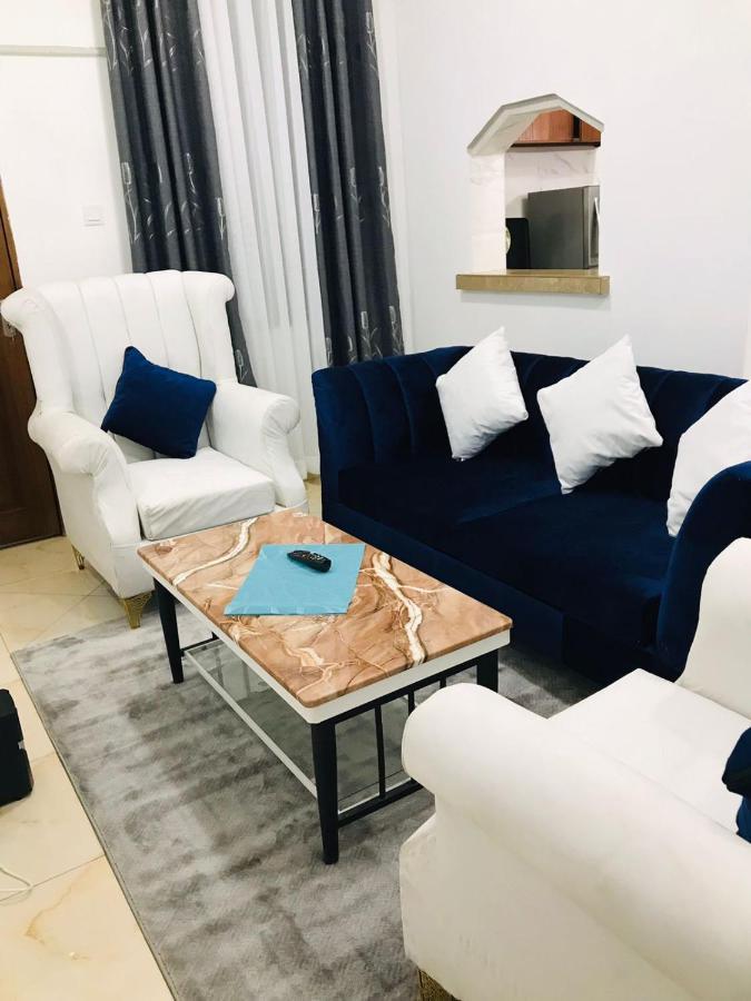 Lux Suites Bamburi Furnished Apartments Экстерьер фото