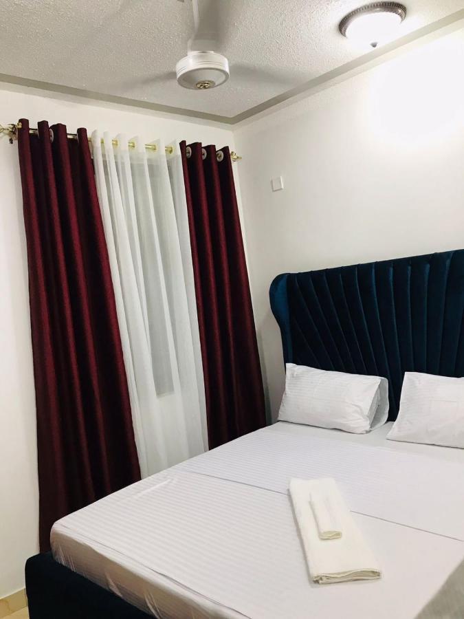 Lux Suites Bamburi Furnished Apartments Экстерьер фото