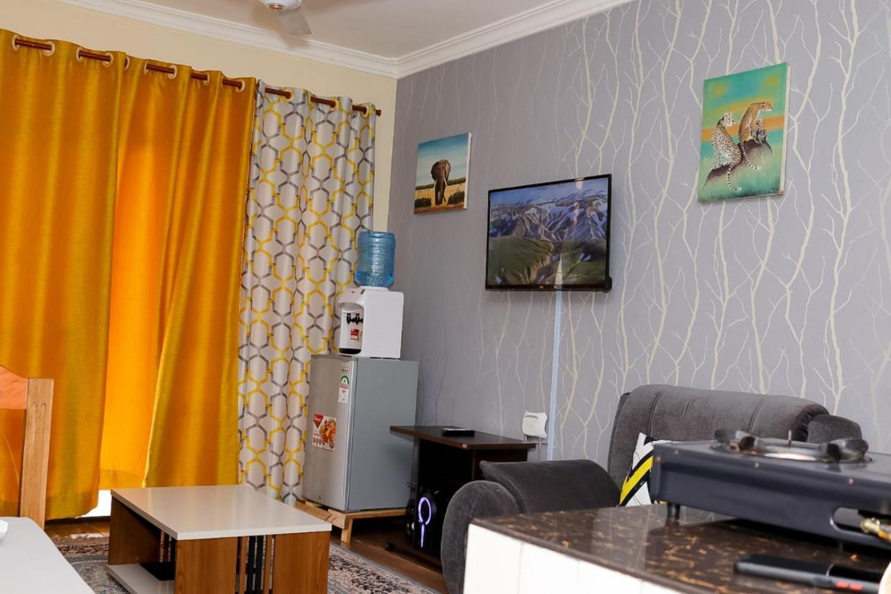 Lux Suites Bamburi Furnished Apartments Экстерьер фото