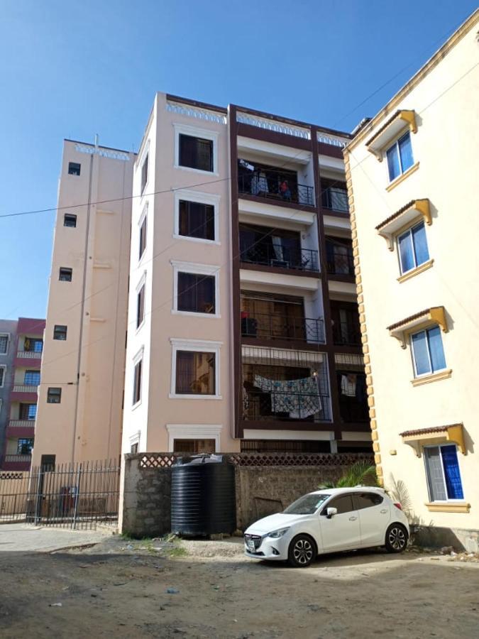 Lux Suites Bamburi Furnished Apartments Экстерьер фото
