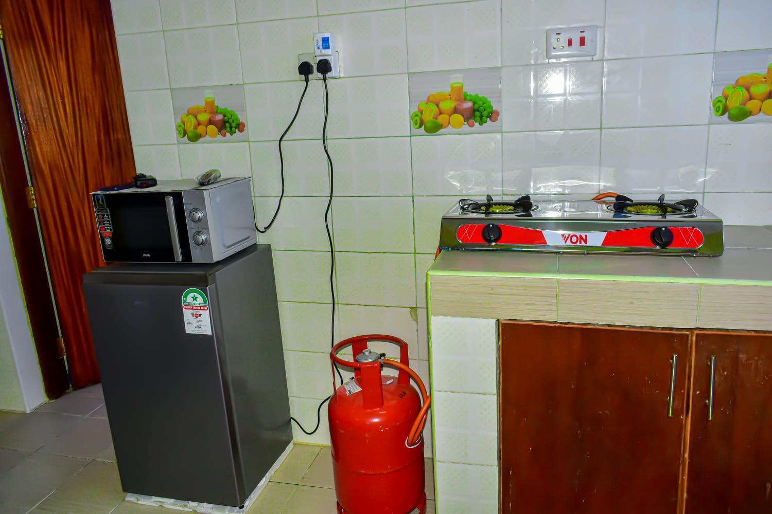 Lux Suites Bamburi Furnished Apartments Экстерьер фото